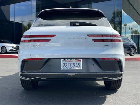 Used 2026 Genesis GV70 2.5T image 10