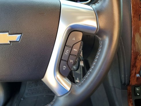 Used 2013 Chevrolet Traverse LT image 32