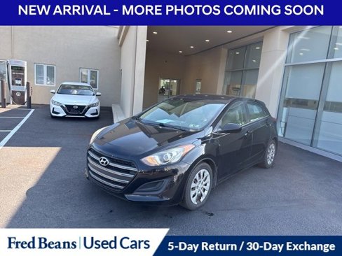 Used 2016 Hyundai Elantra GT image 1