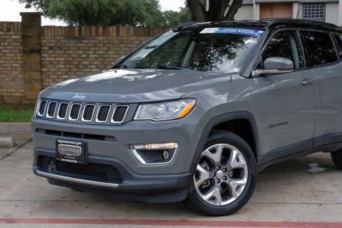 Used 2021 Jeep Compass Limited image 11