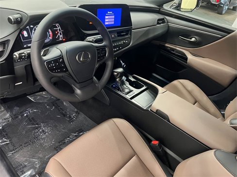 Used 2023 Lexus ES 350 w/ Premium Package image 16