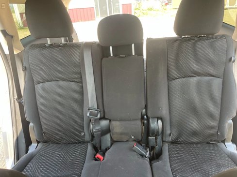 Used 2015 Dodge Journey SXT w/ Flexible Seating Group image 9