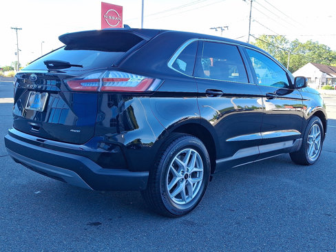 Used 2023 Ford Edge SEL image 4