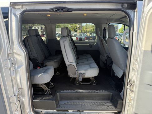 Used 2015 Ford Transit 350 XLT image 18