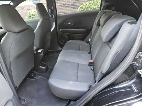 Used 2019 Honda HR-V Sport image 19