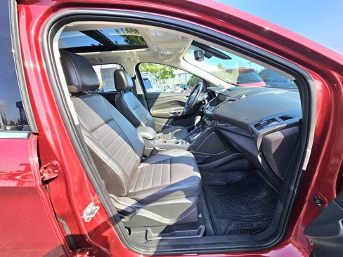 Used 2014 Ford Escape Titanium w/ Equipment Group 401A image 6