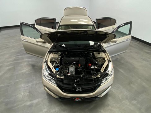 Used 2016 Honda Accord LX image 50