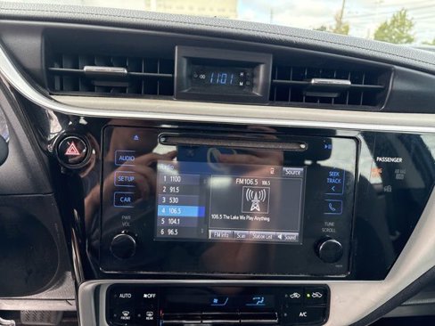 Used 2017 Toyota Corolla L image 24