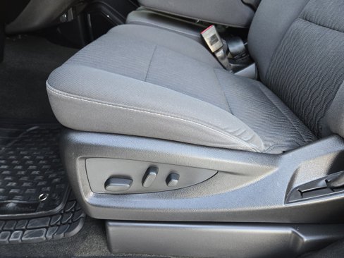Used 2018 Chevrolet Tahoe LS w/ Skid Plate Package image 22