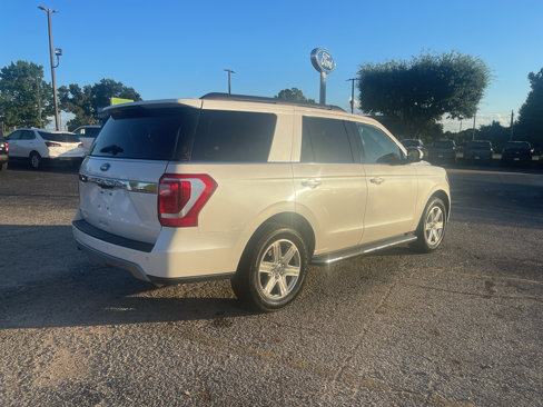 Used 2019 Ford Expedition XLT w/ Equipment Group 202A image 5