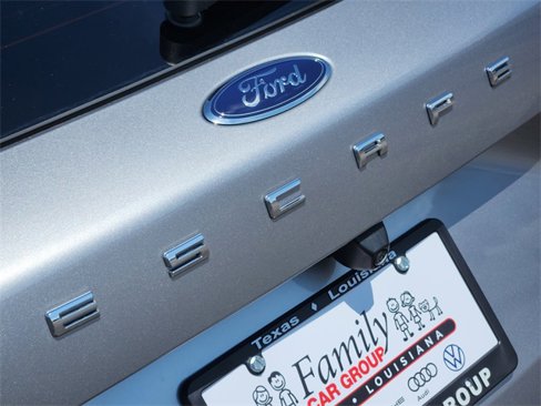 Used 2023 Ford Escape Active image 5