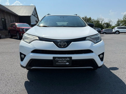 Used 2017 Toyota RAV4 SE image 9
