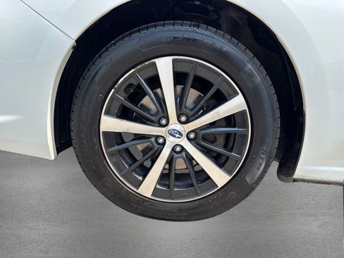 Used 2022 Subaru Impreza 2.0i Premium image 11