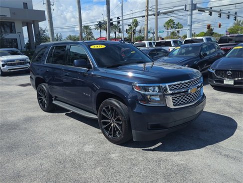 Used 2017 Chevrolet Tahoe LT image 2