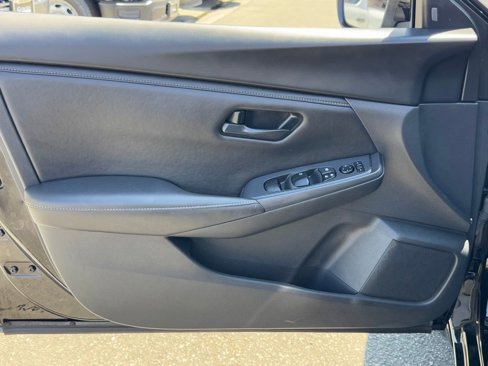 Used 2024 Nissan Sentra S image 16