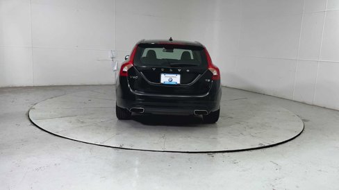 Used 2015 Volvo V60 T5 Premier image 3