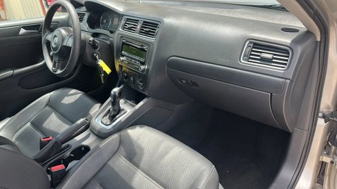Used 2014 Volkswagen Jetta SE image 19