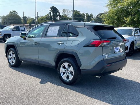 Used 2019 Toyota RAV4 XLE image 7