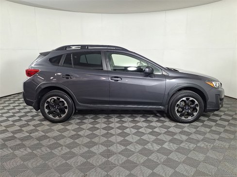 Used 2021 Subaru Crosstrek 2.0i Premium w/ Moonroof Package image 11