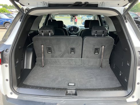 Used 2020 Chevrolet Traverse LT image 18