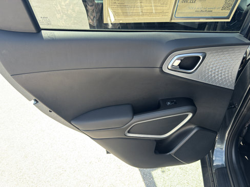 Certified 2023 Kia Soul S image 22