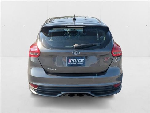 Used 2018 Ford Focus ST image 6