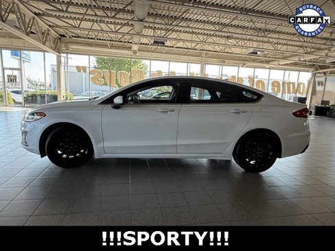 Used 2020 Ford Fusion SE image 5