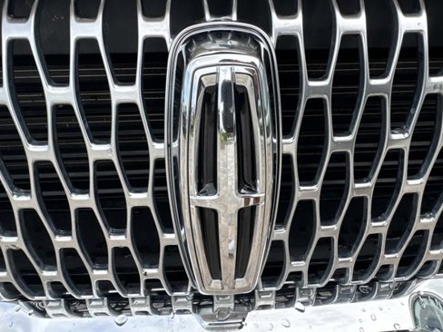 Used 2021 Lincoln Corsair FWD image 8