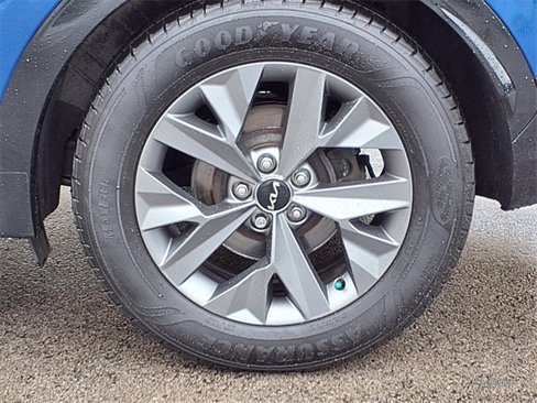 Used 2023 Kia Sportage SX image 8