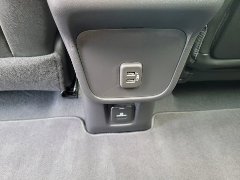 Used 2020 GMC Terrain SLT w/ Preferred Package image 17