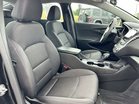 Used 2023 Chevrolet Malibu LT image 14