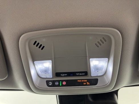Used 2023 Chevrolet Malibu LT image 35
