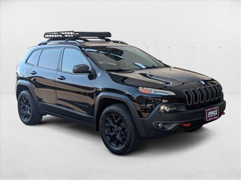 Used 2018 Jeep Cherokee Trailhawk w/ Quick Order Package 27L image 3