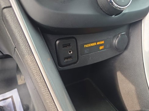 Used 2019 Chevrolet Trax LT w/ LT Convenience Package image 30