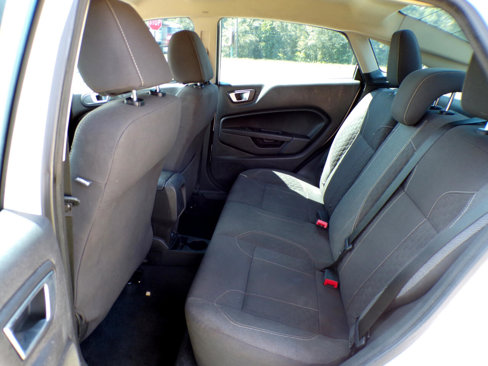 Used 2014 Ford Fiesta SE w/ Equipment Group 201A image 31
