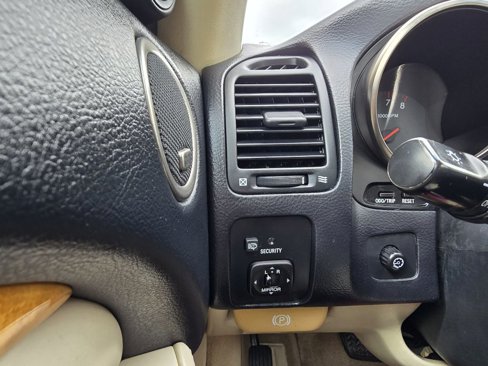 Used 2005 Lexus SC 430 Convertible image 28