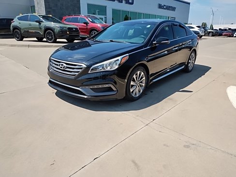 Used 2017 Hyundai Sonata Sport w/ Value Edition Package 02 image 2
