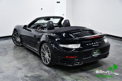 Used 2014 Porsche 911 Turbo image 4