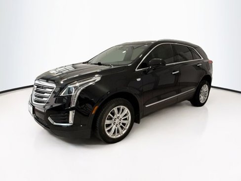 Used 2017 Cadillac XT5 FWD w/ LPO, Wheel Lock Package image 3