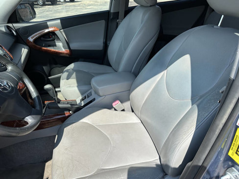 Used 2008 Toyota RAV4 Limited image 11
