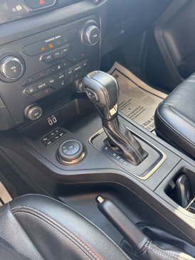 Used 2019 Ford Ranger Lariat w/ Equipment Group 501A Mid image 27
