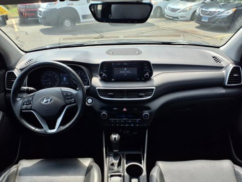 Used 2019 Hyundai Tucson Limited image 16