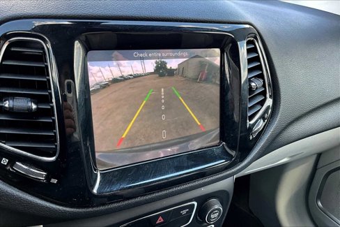 Used 2020 Jeep Compass Limited image 24
