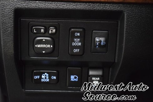 Used 2021 Toyota Tundra Platinum image 15