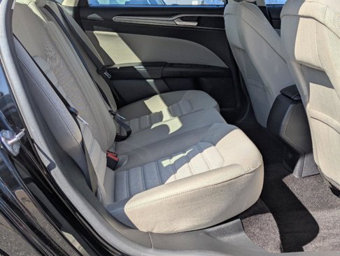 Used 2017 Ford Fusion S image 14