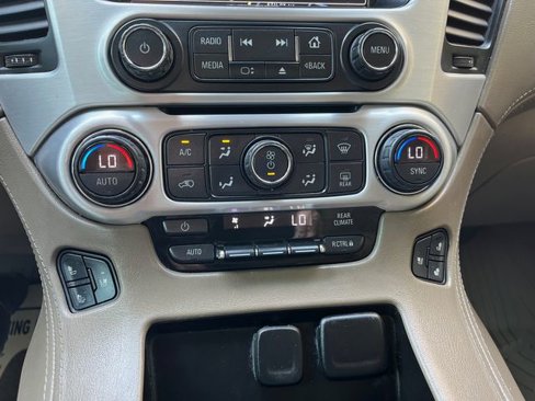 Used 2019 GMC Yukon SLT w/ Premium Edition image 21