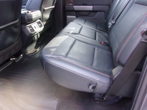 Used 2022 Ford F150 Lariat image 9