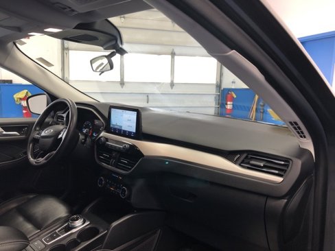 Certified 2022 Ford Escape SEL image 12