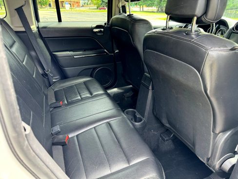 Used 2012 Jeep Patriot Limited w/ Sun/Sound Group image 40