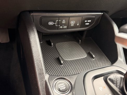 Used 2025 Kia K4 EX image 22